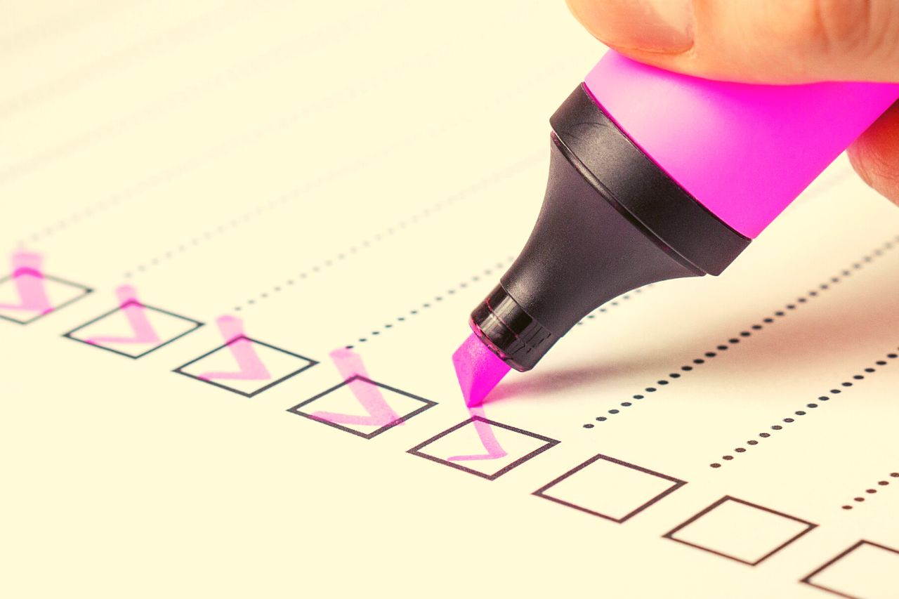 Checklista – czym jest, jak sporządzić, lista rzeczy na wyjazd