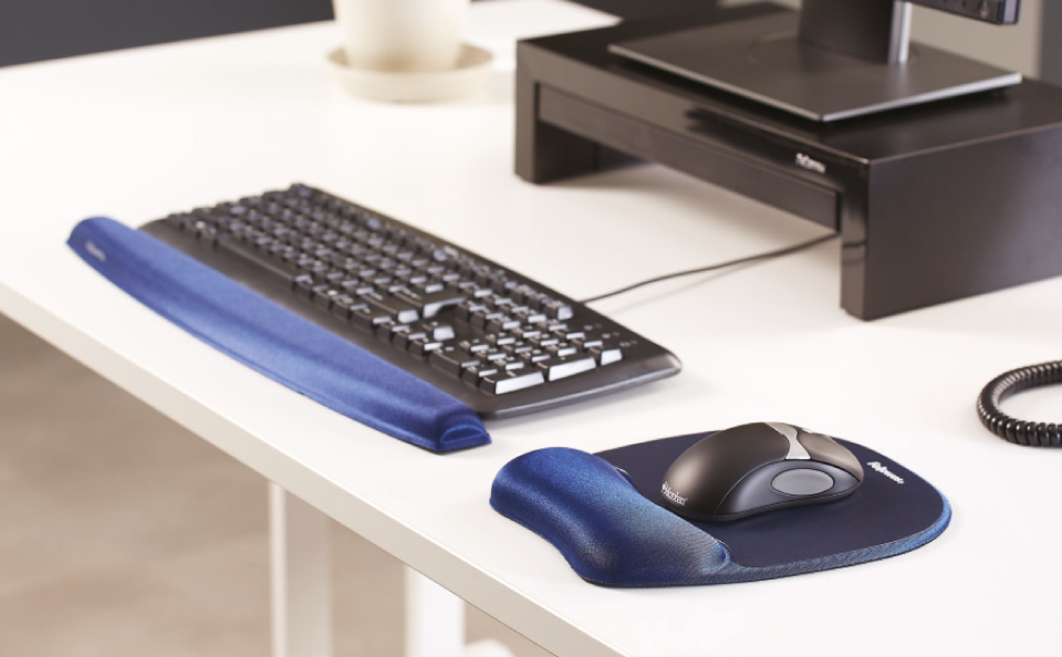 Jak wyposażyć ergonomiczne stanowisko dla pracownika?